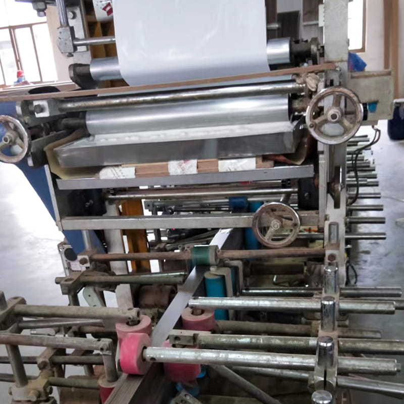 Adhesivo de envoltura LM330